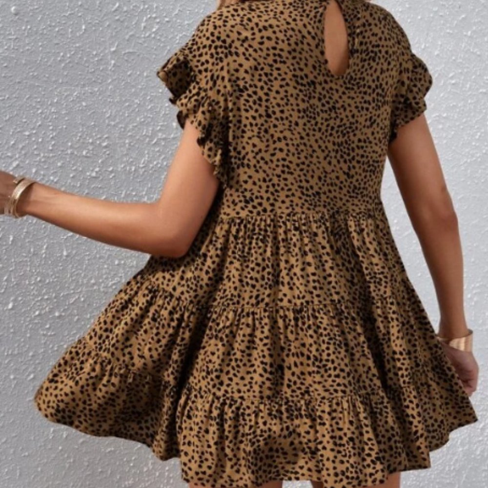 š¤ Leopard Top š¤ - Picture 2 of 4